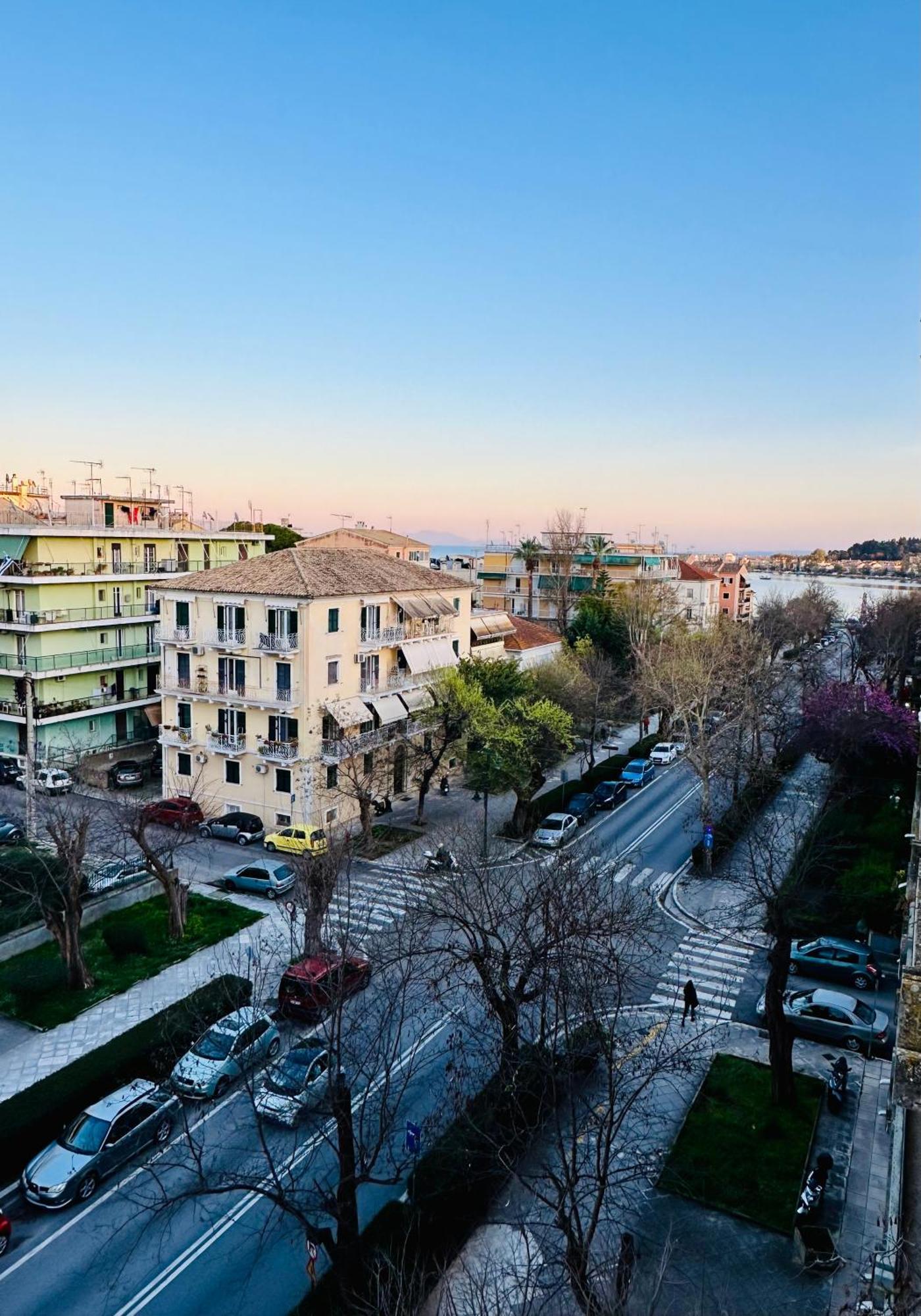 Elli & Klairi Apartment Corfu  Exteriör bild